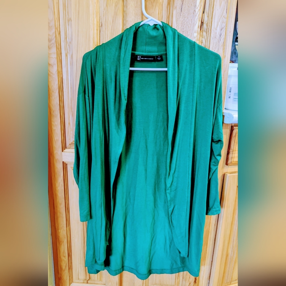 New York & Company Green Drape Cardigan Size Small